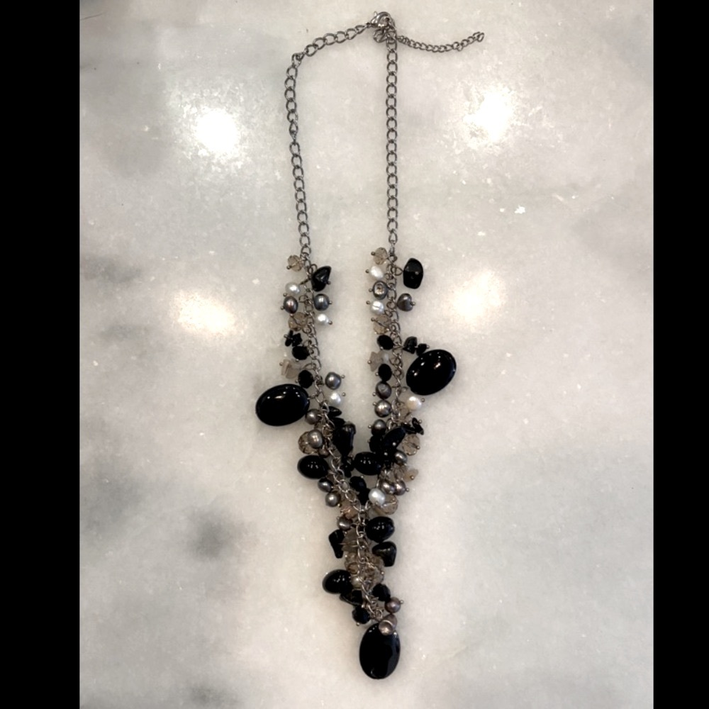 Stone, natural pearls and beaded necklace